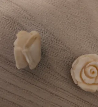 Orecchini avorio antico grandi non montati