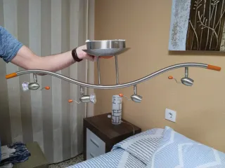 Lámpara de salón metal y madera