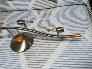 Lámpara de salón metal y madera