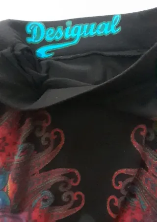 Falda Desigual Multicolor, prácticamente sin uso