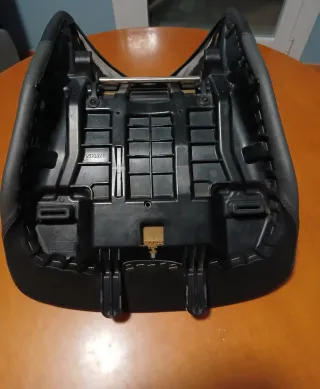 Asiento Piloto Triumph Trophy 1200cc (2013-2018)