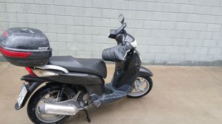 Moto Scooter  Negra hs honda 150