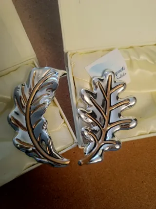 Set  3 conchiglie e 2 foglie in resina decorative