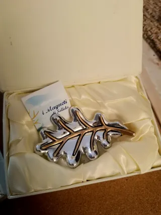 Set  3 conchiglie e 2 foglie in resina decorative