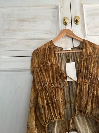 Blusa Zara Estampada Manga Larga Talla S