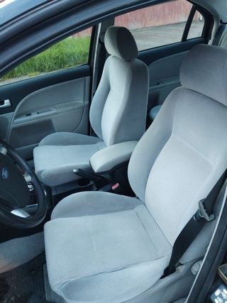 Ford Mondeo único dueño