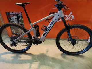 MTB FOCUS SAM2 29er T-L Motor Bosch 750w