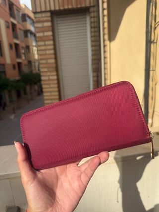 Cartera de mano burdeos