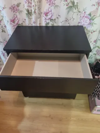 Cajonera oscura multiusos