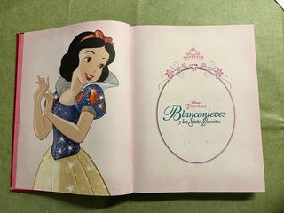 Libro Historias de Princesas de Disney