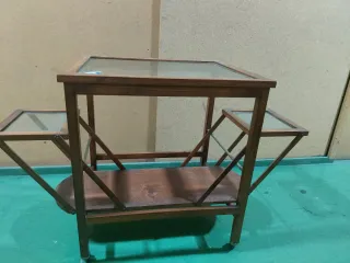 Mueble camarera madera y cristal