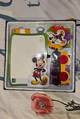 Party & CO Disney 100 Aniversario