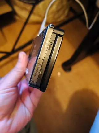 Nintendo 3DS Negra con Cargador y Lápiz