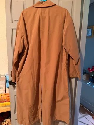 Gabardina larga Boss marrón