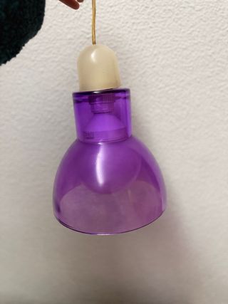 Lámpara colgante morada de cristal