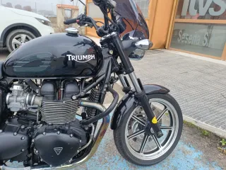 Triumph Bonneville T100 2015