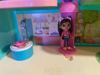 Casa de muñecas Gabby 3 habitaciones