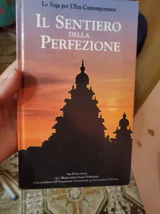 Libro di yoga