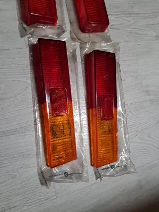 SEAT 1200/1430 SPORT . JUEGO TULIPAS TRASERAS