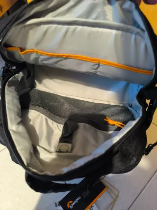 Zaino Lowepro ViewPoint BP 250 AW