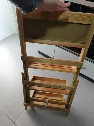 Escalera/Estantería para plantas de madera