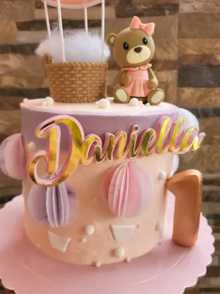 Tartas personalizadas y mesa dulce