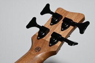 Ukelele Bajo Aklot Fretless