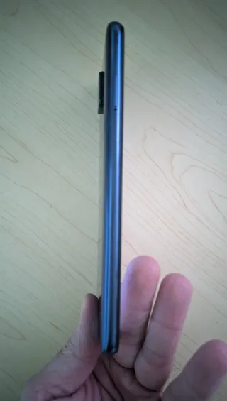 Xiaomi Redmi Note 9S.