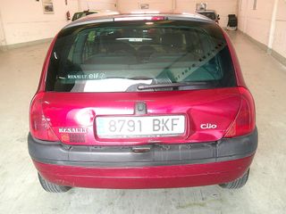 Renault Clio 2001