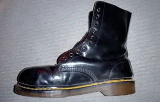Botas Dr. Martens. Talla 42