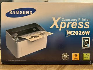 Impresora Samsung Blanca y Negra