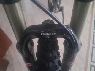 Bicicleta de Montaña scott de carbono