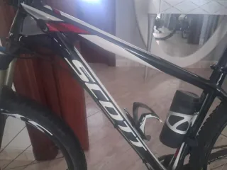 Bicicleta de Montaña scott de carbono