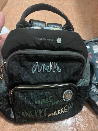 Mochila Anekke Negra