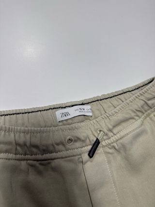 Pantalón cargo beige niño