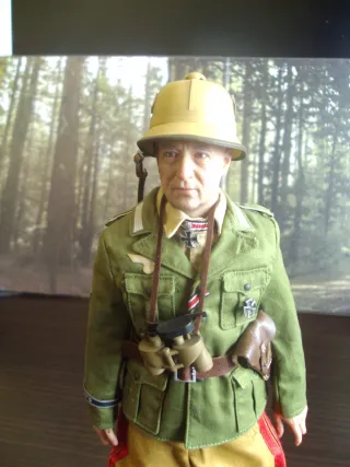 Figura Mayor Crüwell Afrika Korps 1/6 DID WW2