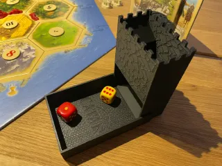 Torre para tirar dados Catan plegable