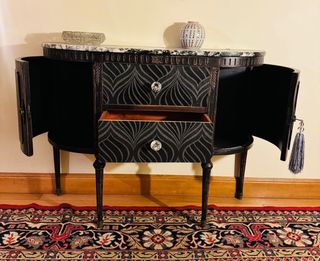 Aparador restaurado negro y gris