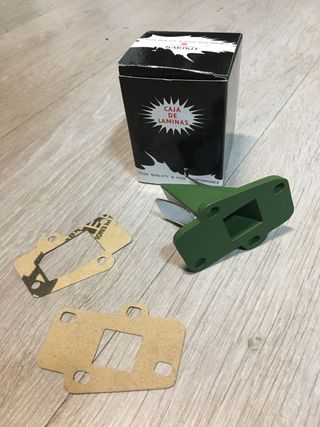 Caja de láminas Barikit competicion Vespino