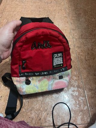 Mochila Anekke Roja y Negra