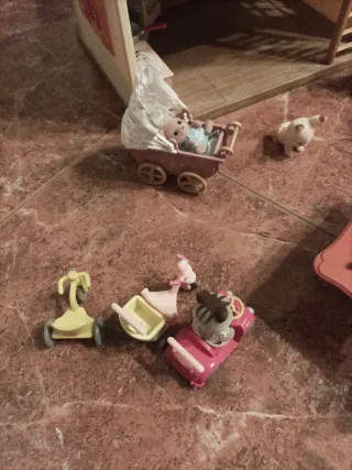 Casa Silvania Family