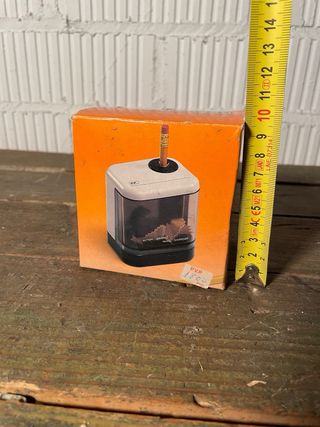 SACAPUNTAS AUTOMÁTICO. A PILAS. A ESTRENAR