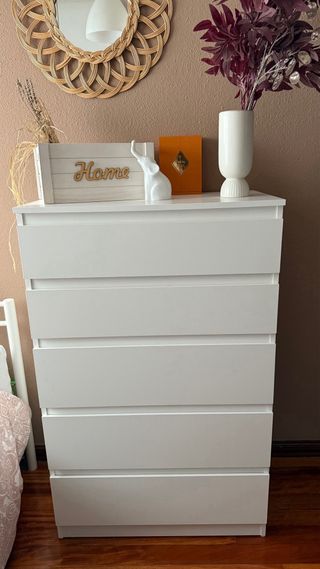 Muebles para dormitorio.