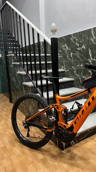 Bicicleta Giant 27.5 2019