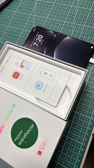 Huawei Nova 13, 12GB+256GB - Display 6,7"