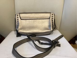 Lote 2 bolsos Carolina Boix gris y dorado