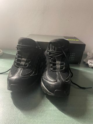 Nike Air Max 95 Negro