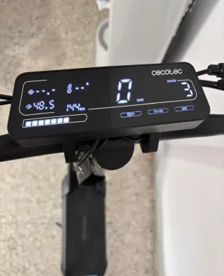 Patinete eléctrico Cecotec Bongo Z City