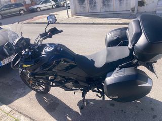 Suzuki V-Strom 650 Trail Moto