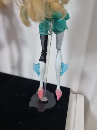 Monster High Lagoona Blue school's